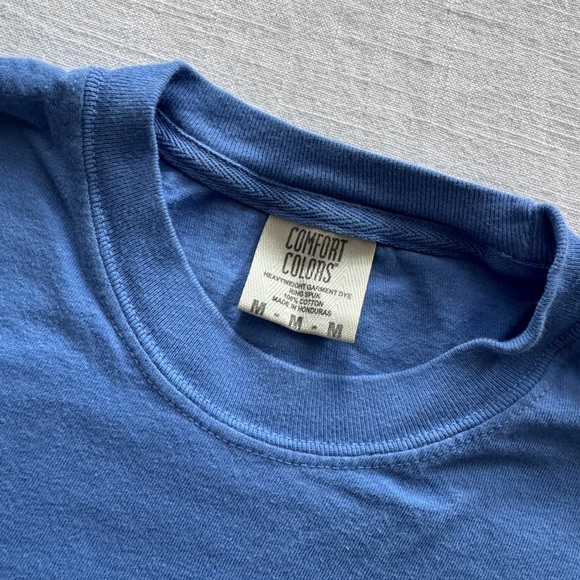 Comfort Colors 'MAMA EST 2024' T-Shirt - Picture 3 of 4